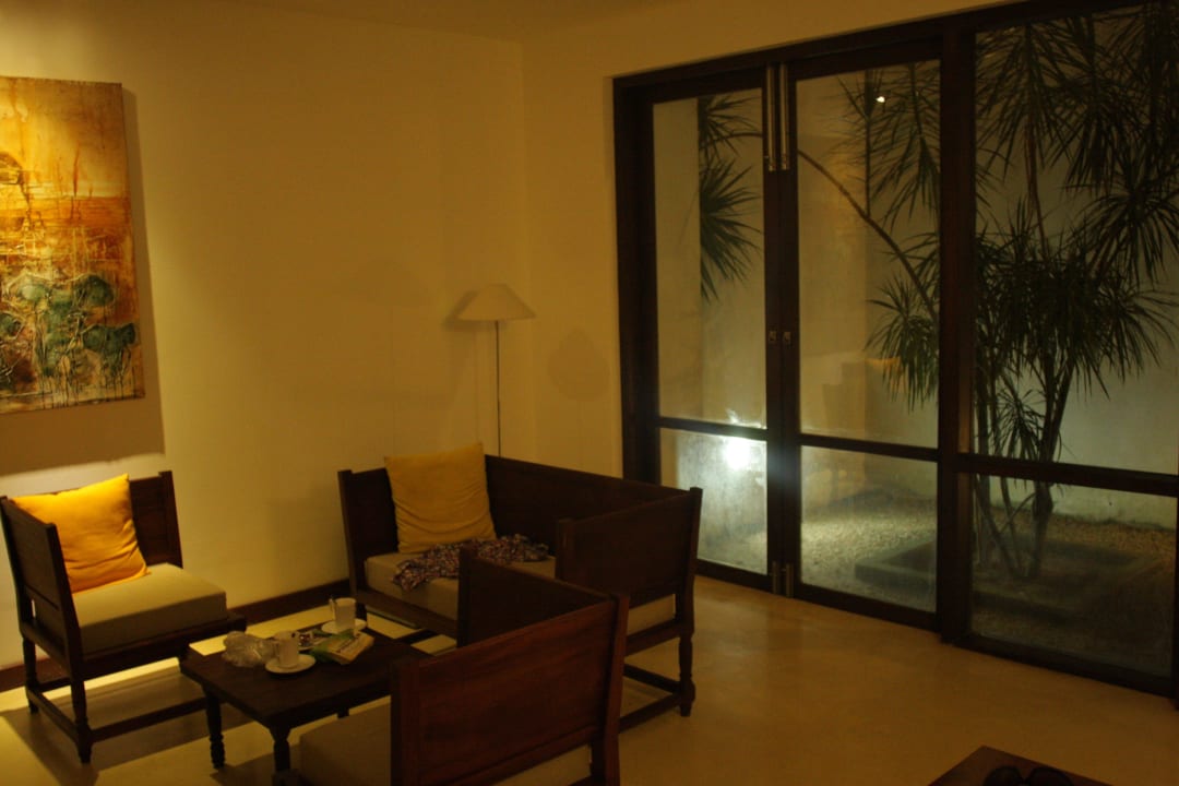 Whonbereich am Abend, garten Suite Haridra Resort & Spa