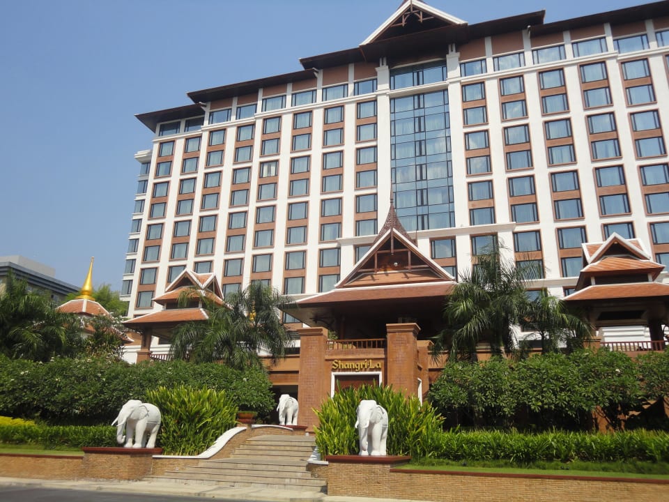 Eingang Shangri-La Hotel, Chiang Mai