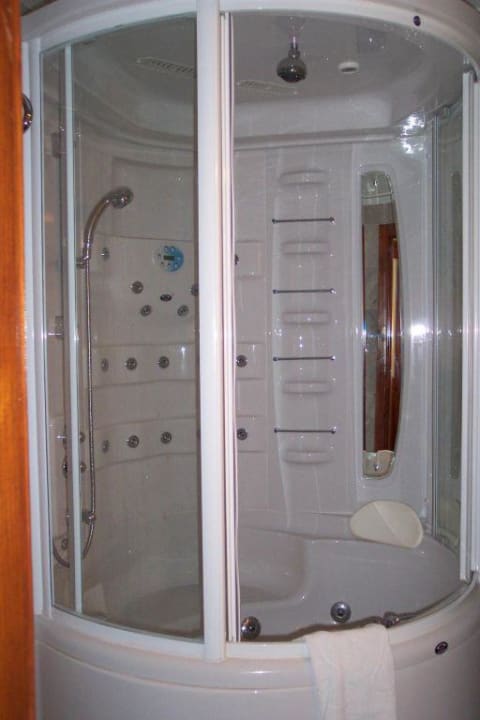 Alp Pasa Dusche der Suite Alp Pasa Hotel - Special Class