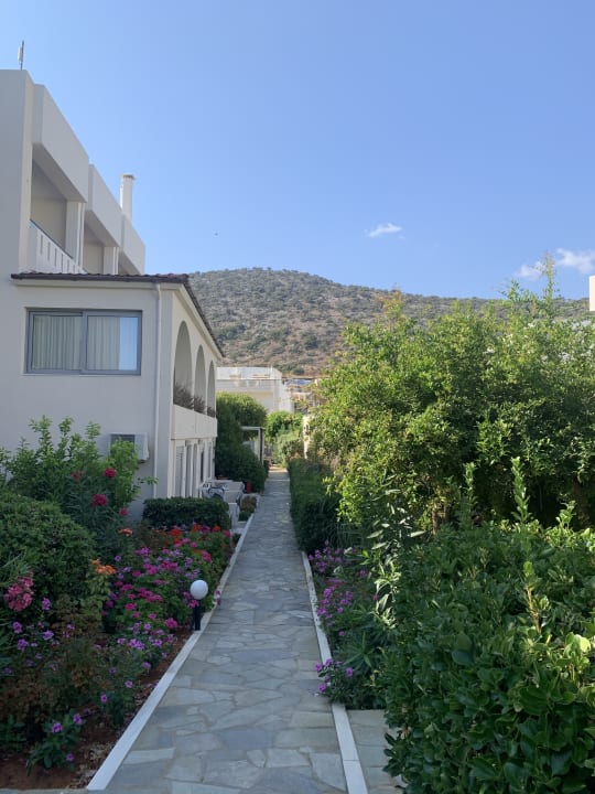 Gartenanlage Hotel Ariadne Beach