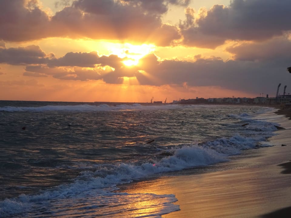 Sonnenaufgang Civitel Creta Beach