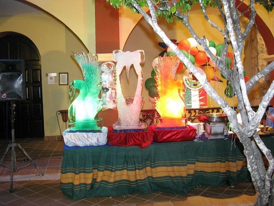 Eisskulpturen Hotel Riu Tequila