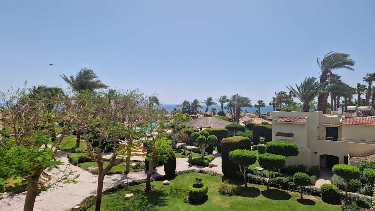 Gartenanlage Lotus Bay Beach Resort