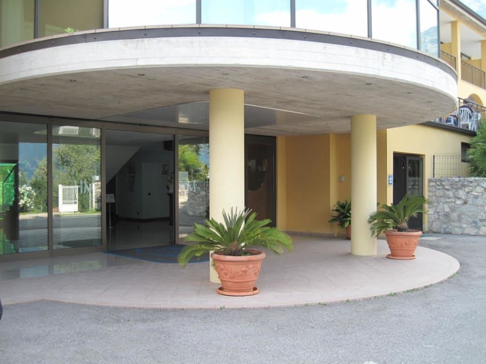 Eingangsbereich Hotel Mercedes