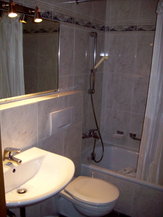 Badezimmer Apartments Alpensonne 2000