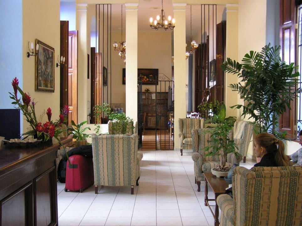 Lobby Hotel Del Tejadillo