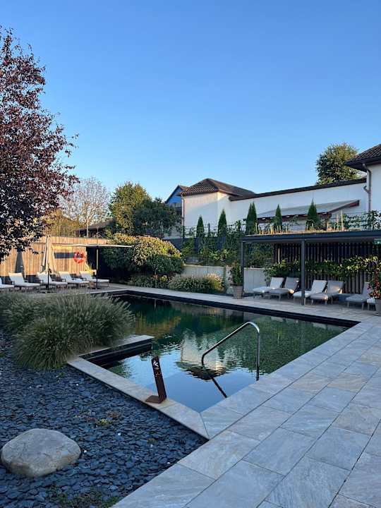 Pool Hotel & Restaurant zumOXN