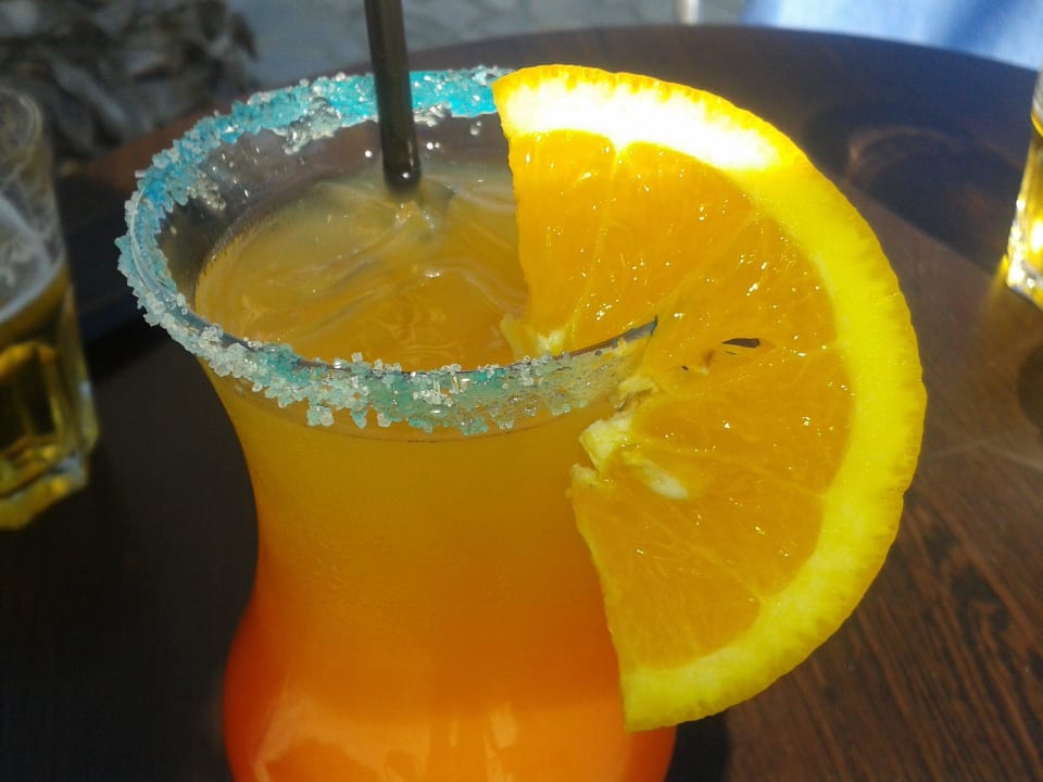 Gutes aus der Cocktailbar Porto Bello Beach