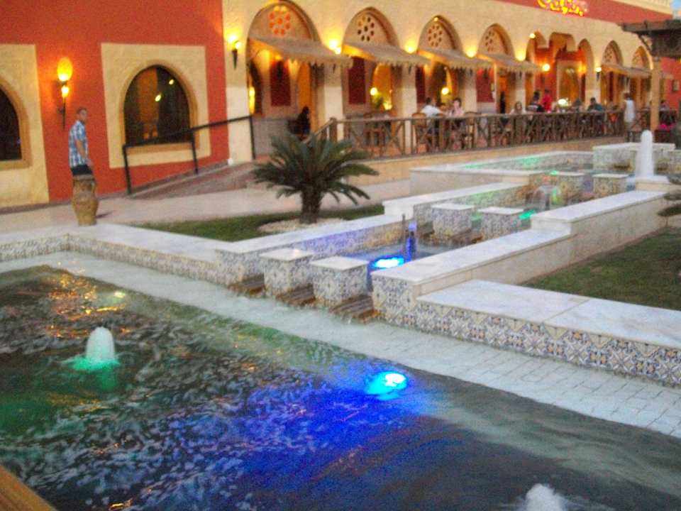 Alf Leila Wa Leila - Hotel Fantasia 1001 nocy Pickalbatros Alf Leila Wa Leila Resort - Neverland Hurghada