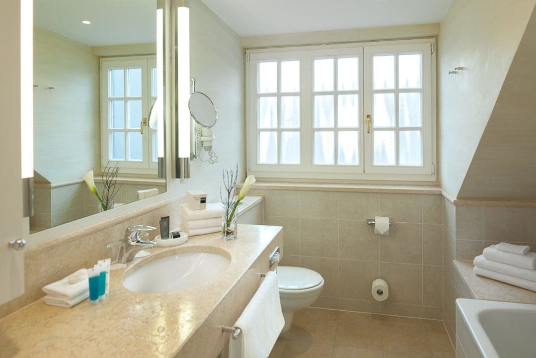 Bad in der Suite Dorint Strandresort & Spa Sylt/Westerland