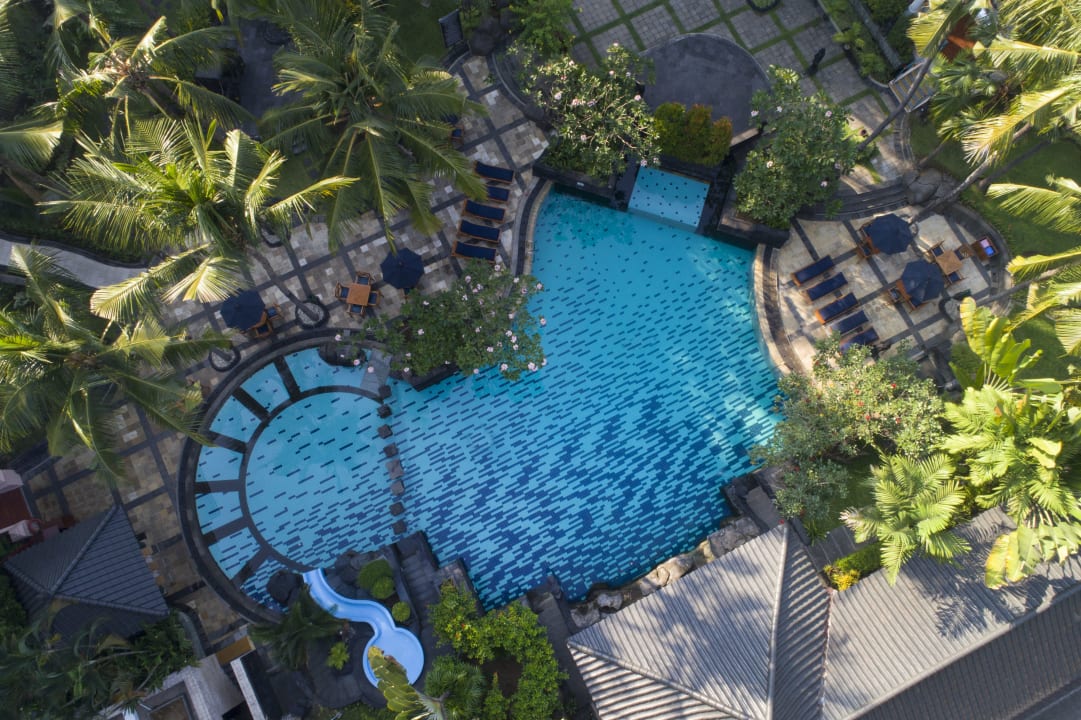 Pool Melia Purosani Yogyakarta