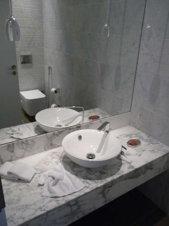 Gäste-WC W Abu Dhabi - Yas Island