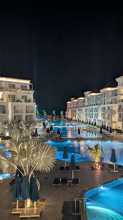 Außenansicht Pickalbatros Blu Spa Resort