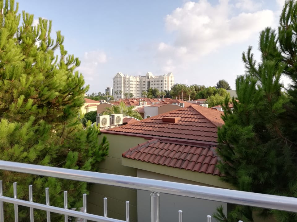 Ausblick Kamelya Aishen Club