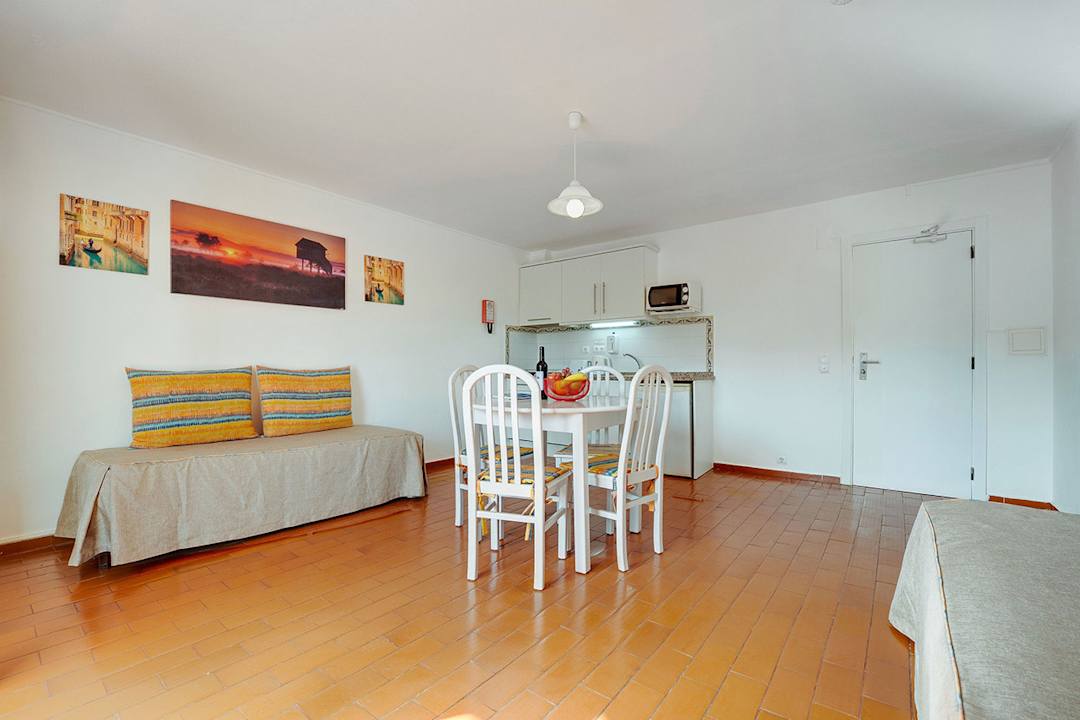 Zimmer Muthu Balaia Sol