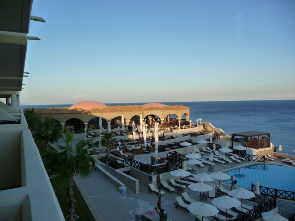 Lever du soleil Hotel Kalithea Horizon Royal