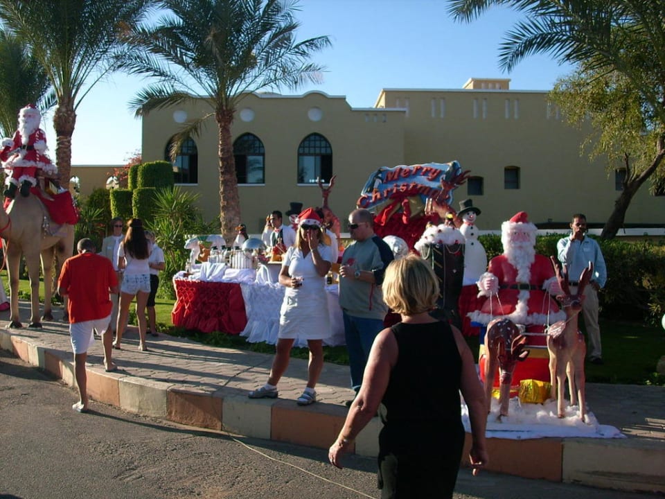 Weihnachtsparade am 24.12.2010 - so feiert Makadi Jaz Makadi Oasis Resort