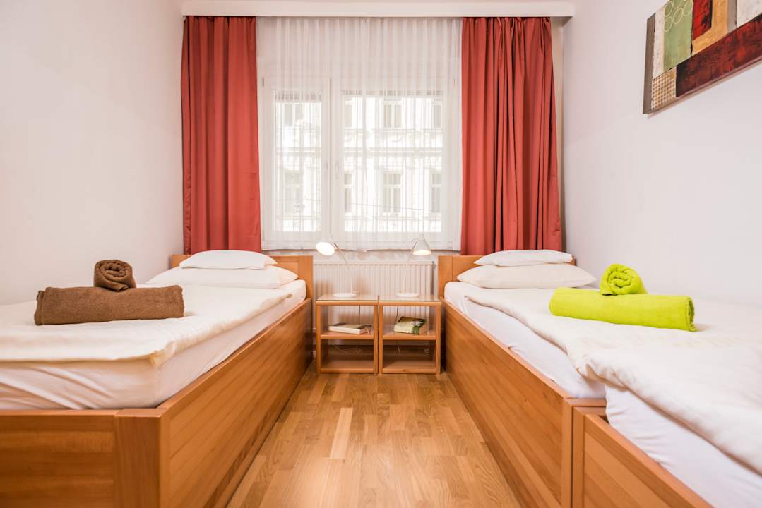 Zimmer Appartements Ferchergasse