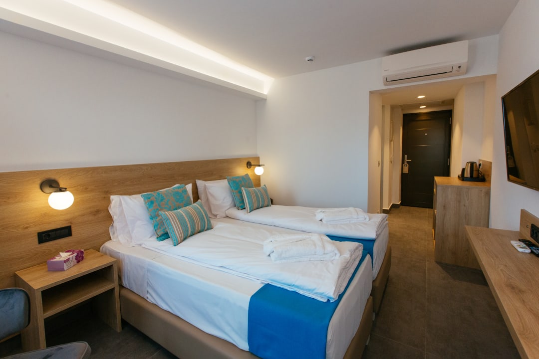 Zimmer Hotel Aphrodite Beach Club