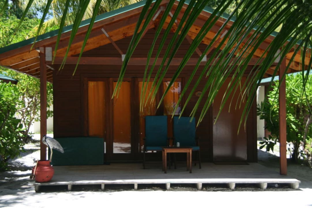 Beach Bungalow 208 Meeru Maldives Resort Island