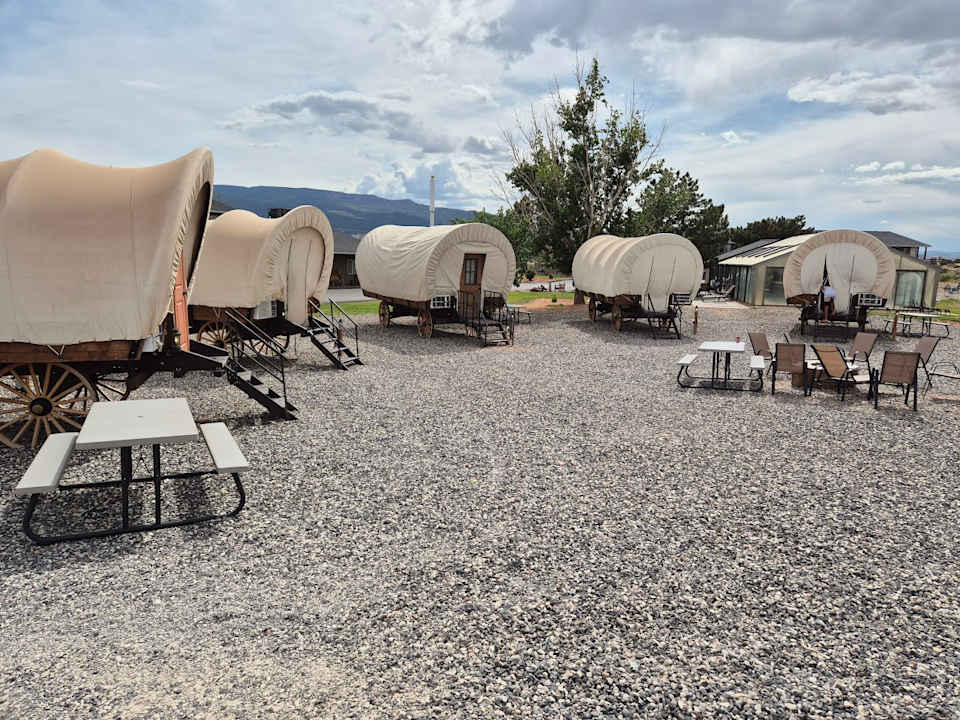 Gartenanlage Broken Spur Inn & Steakhouse