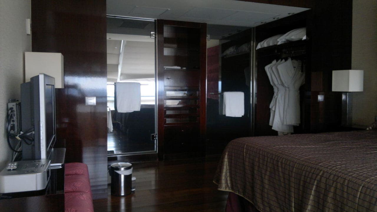 Obere Etage der Suite Hyatt Regency Barcelona Tower