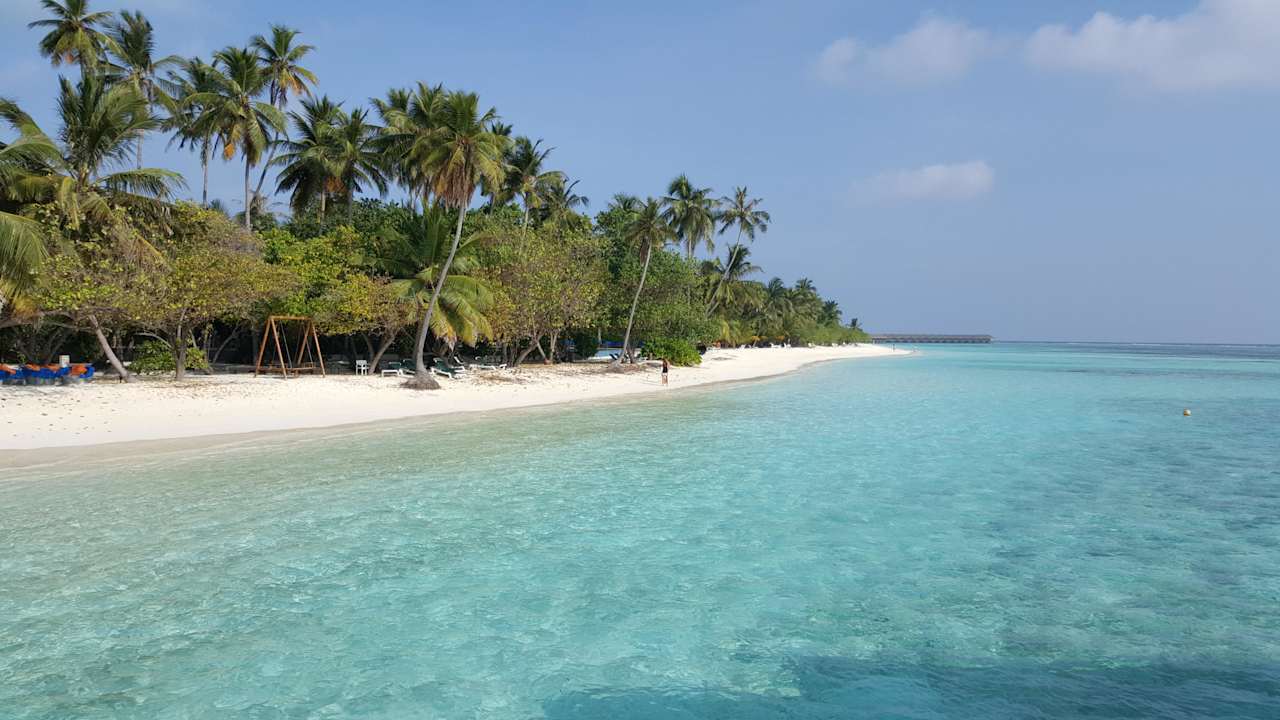 Strand Meeru Maldives Resort Island