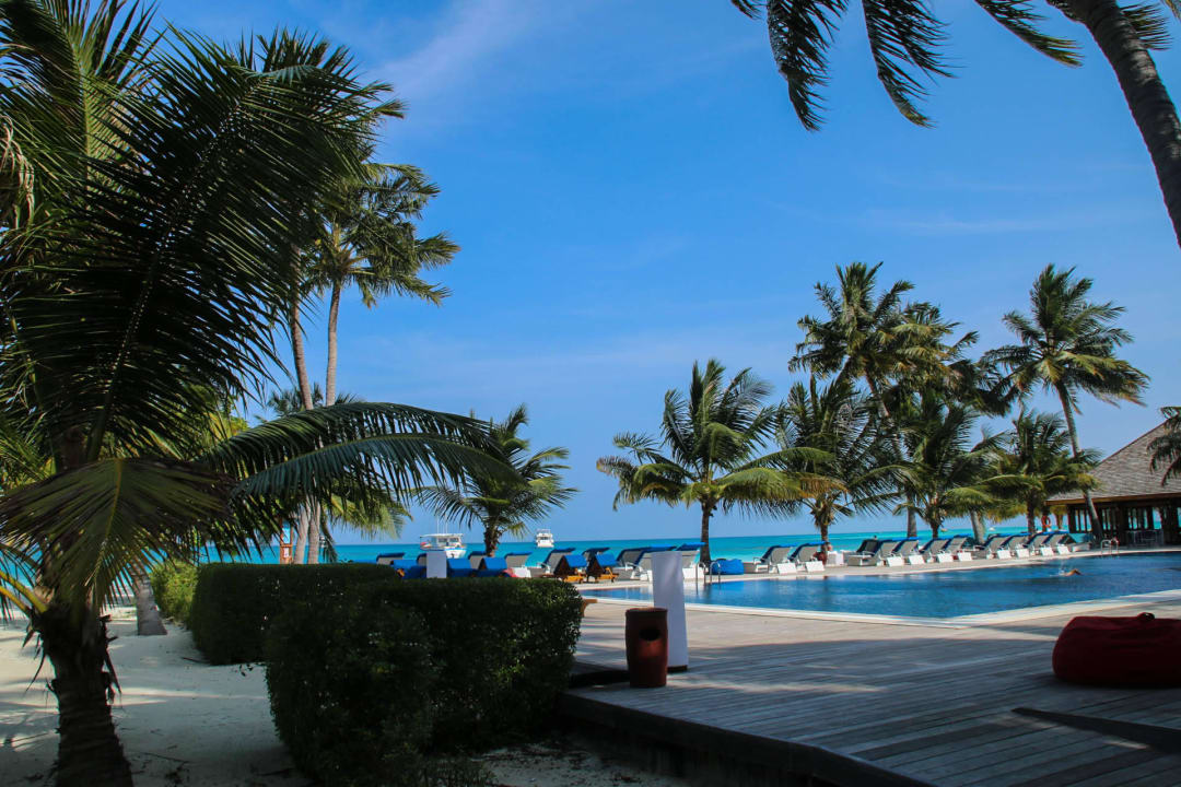 Dhoni Bar Meeru Maldives Resort Island