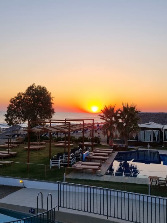 Strand HARPIN Happy Days Beach Hotel