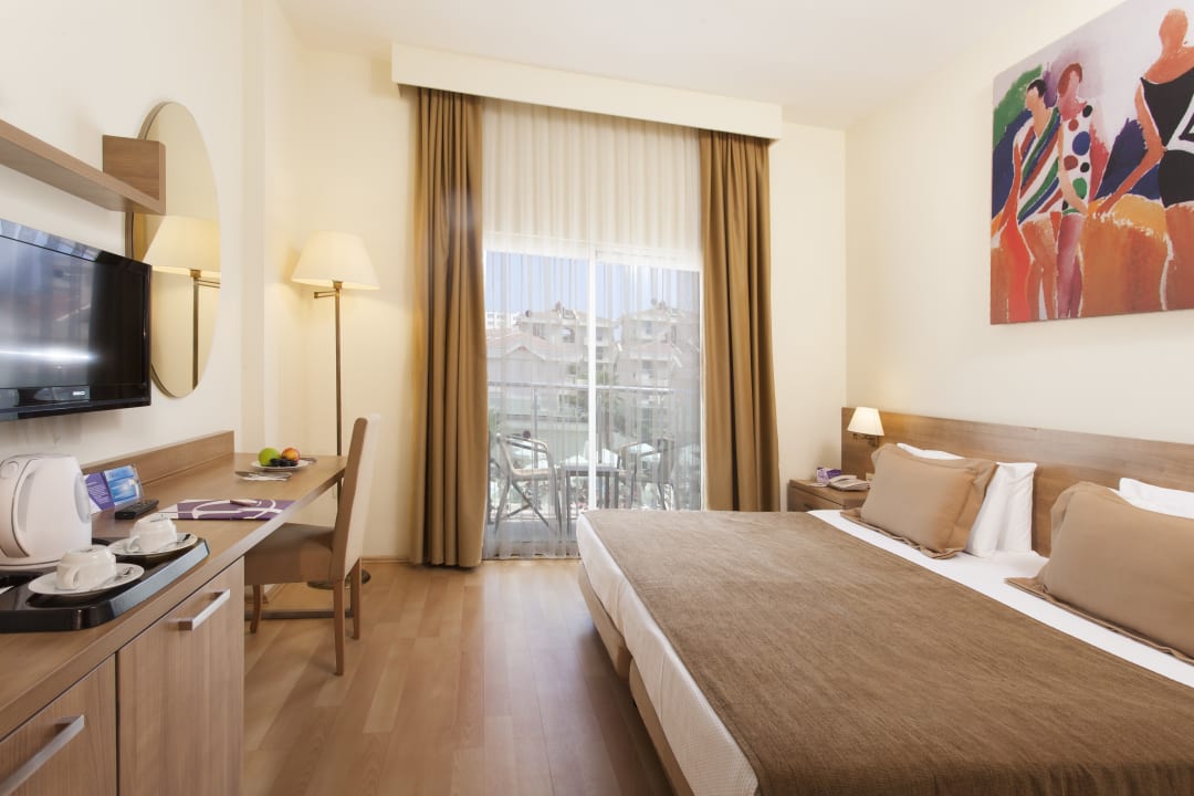 Zimmer Dream Family Club