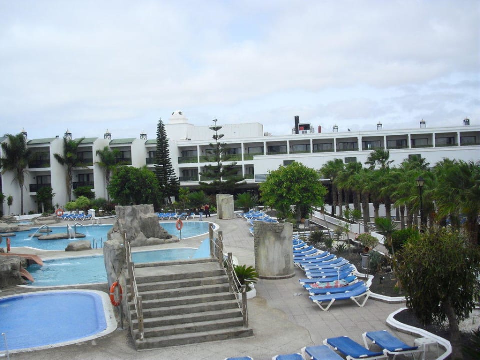 Piscinas maravillosas BLUESEA Costa Bastian