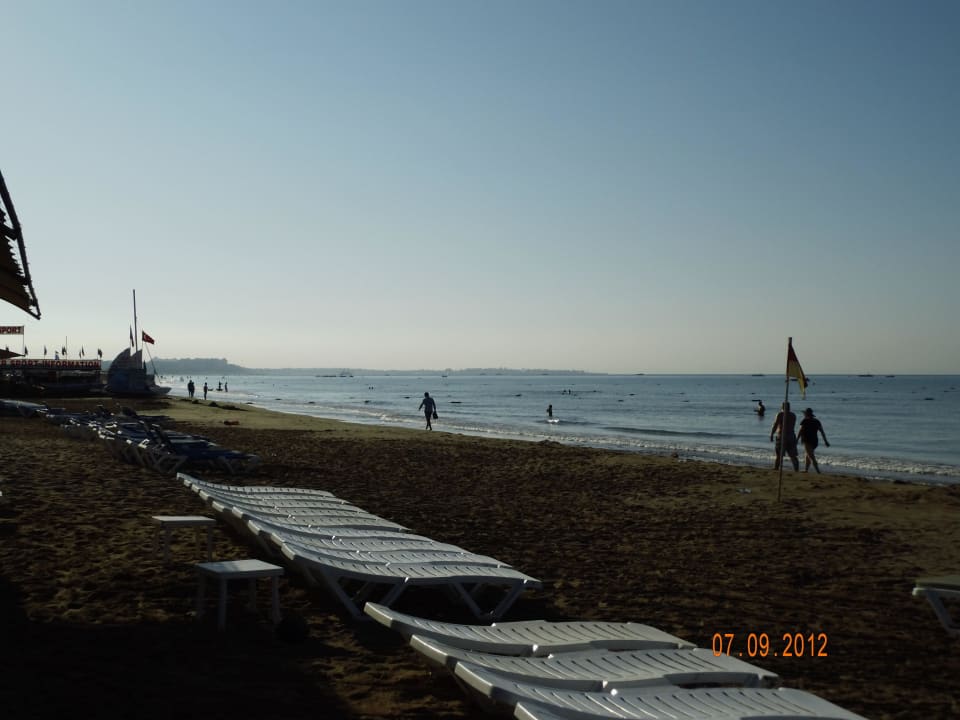 Strand in Richtung Side Altstadt Aydinbey Kings Palace & Spa