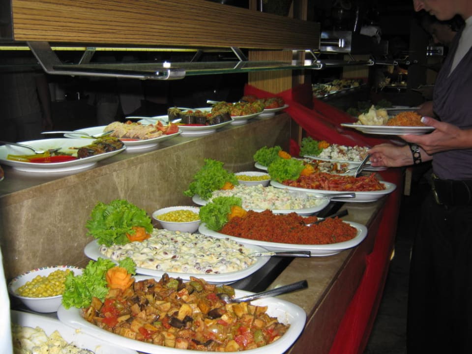 So viel Auswahl, Danke an den Chef Saturn Palace Resort Hotel