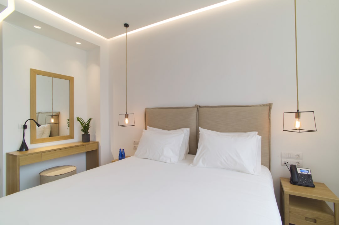 Zimmer NLH FIX - Neighborhood Lifestyle Hotels