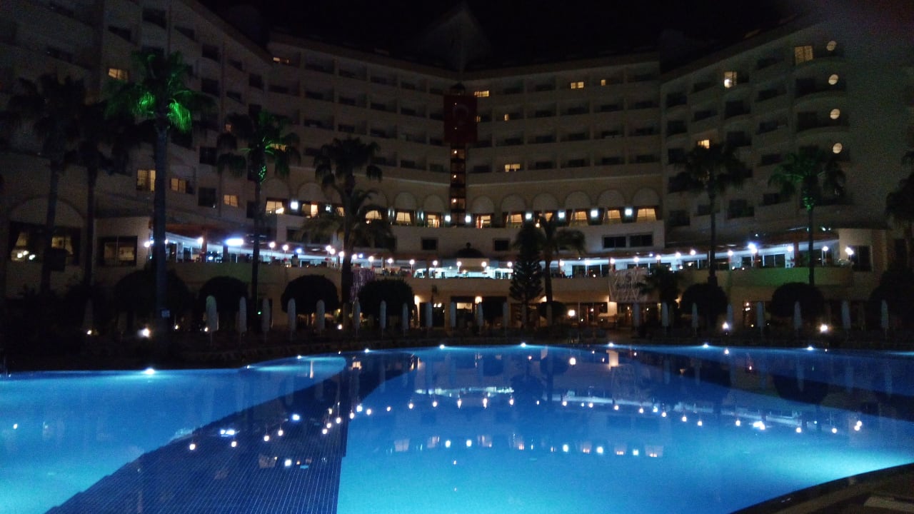 Pool Saphir Resort & Spa