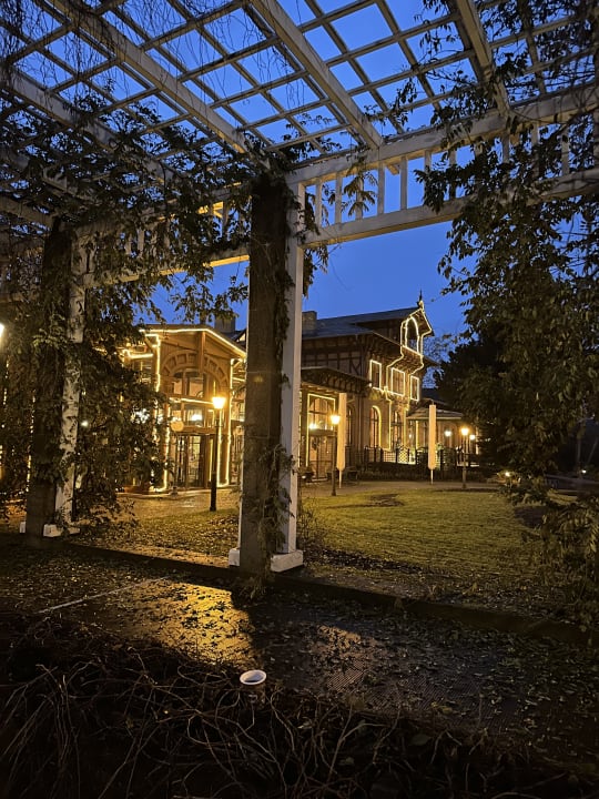 Außenansicht Dorint Herrenkrug Parkhotel Magdeburg