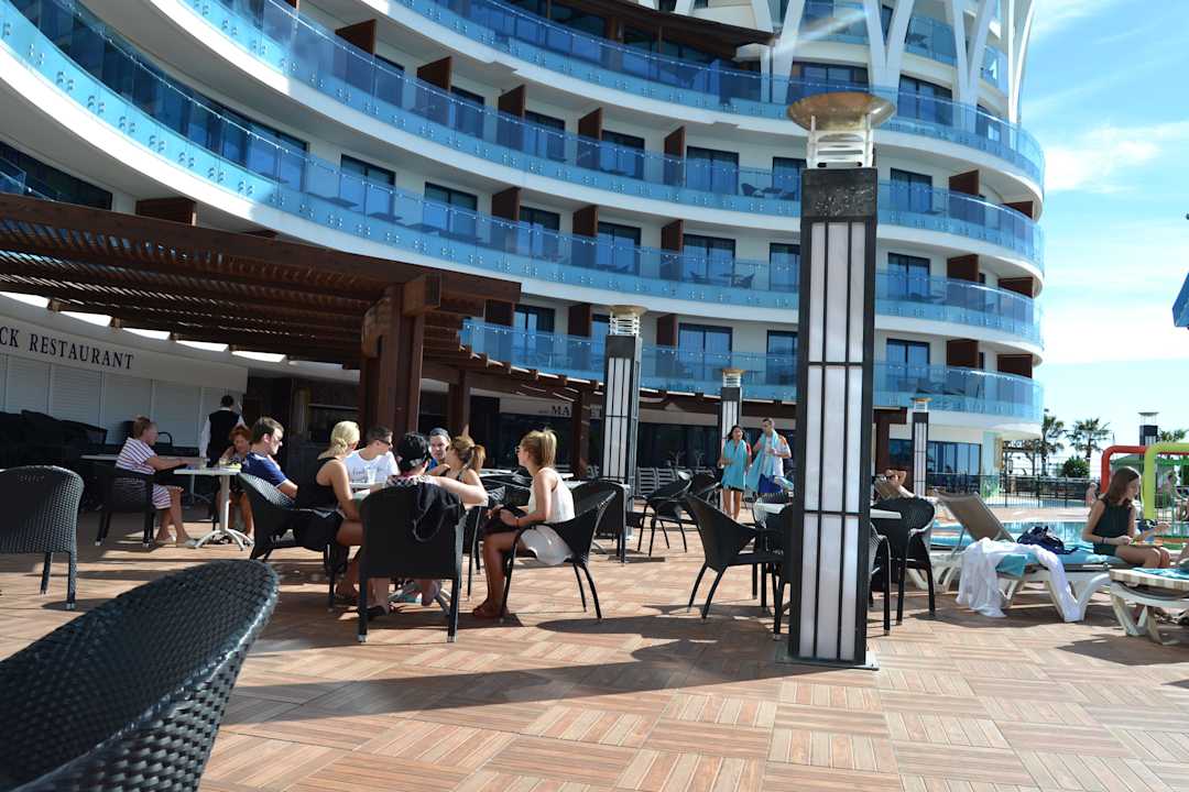 Pool Bar Granada Luxury Okurcalar