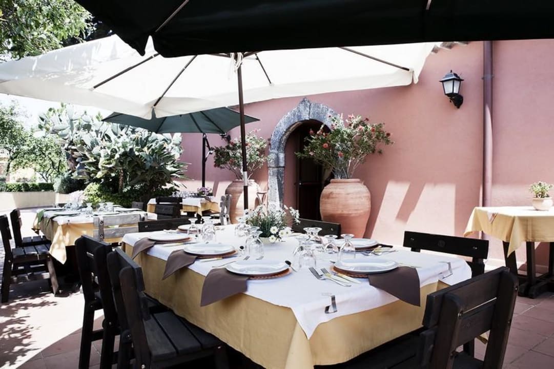 Ristorante estivo Hotel La Terra Del Mezzo