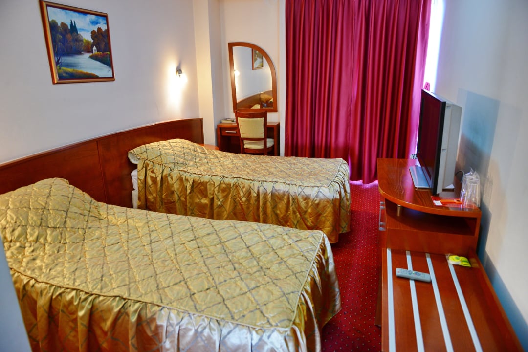 Twin room Hotel Salida 1