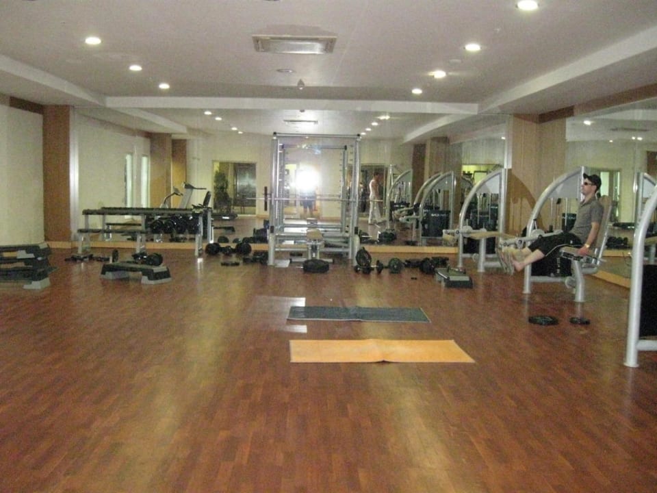 Fitnessraum Hotel Süral Resort