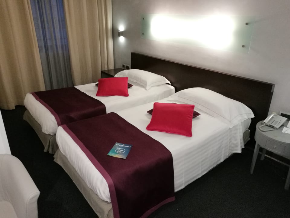 Zimmer Hotel Mercure Palermo Centro