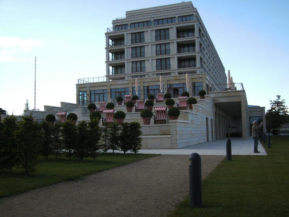 Hotelansicht ATLANTIC Hotel Wilhelmshaven