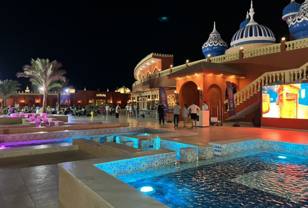 Außenansicht Pickalbatros Alf Leila Wa Leila Resort - Neverland Hurghada