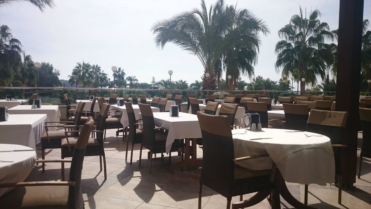 Ausblick vom dem Essenbereich draußen Saphir Resort & Spa