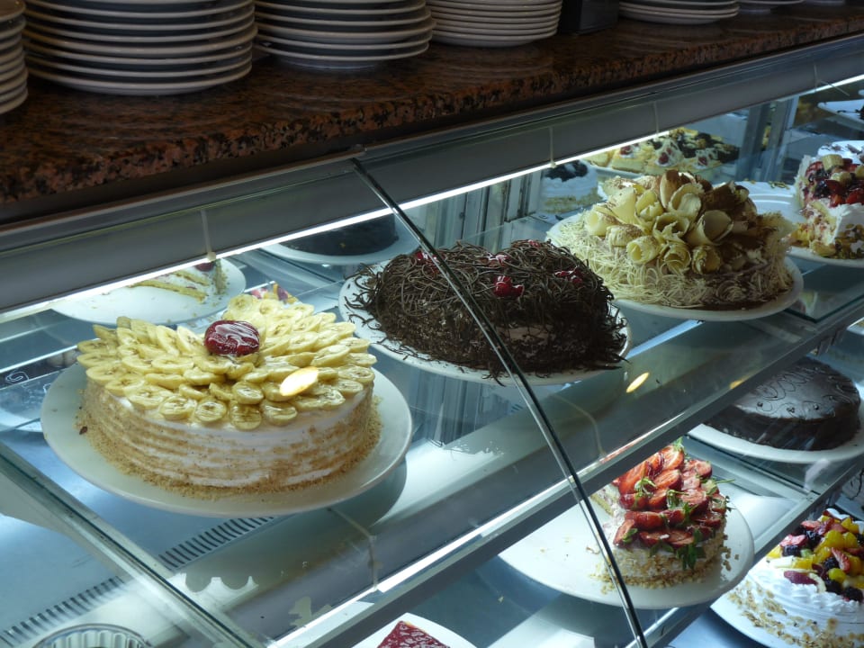 ...und noch mehr Kuchen Limak Lara Deluxe Hotel & Resort