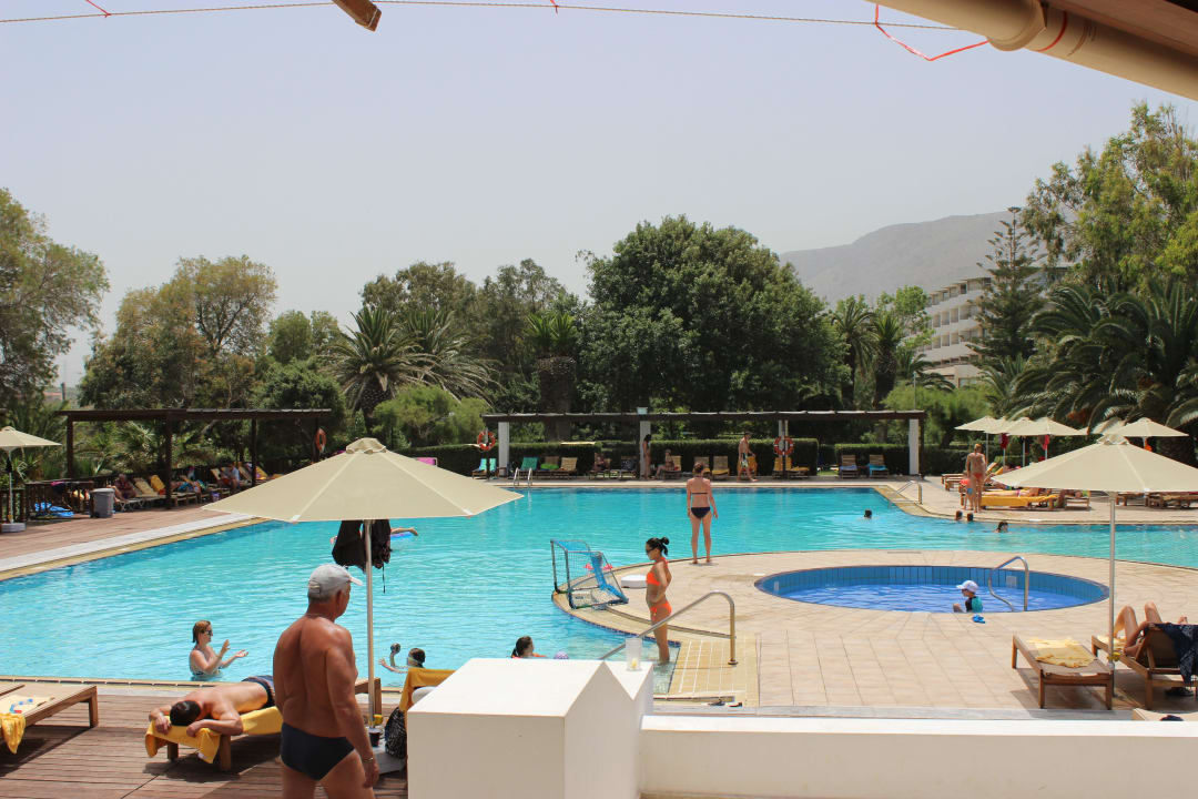 Salzwasserpool Apollonia Beach Resort & Spa