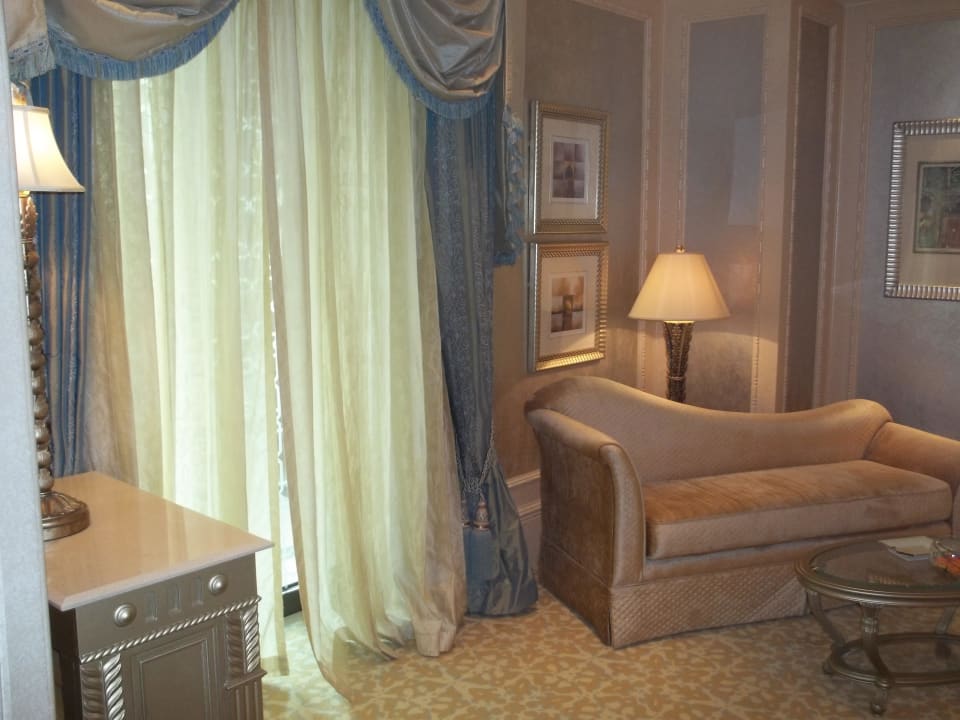 Khaleej Deluxe Suite Emirates Palace Mandarin Oriental