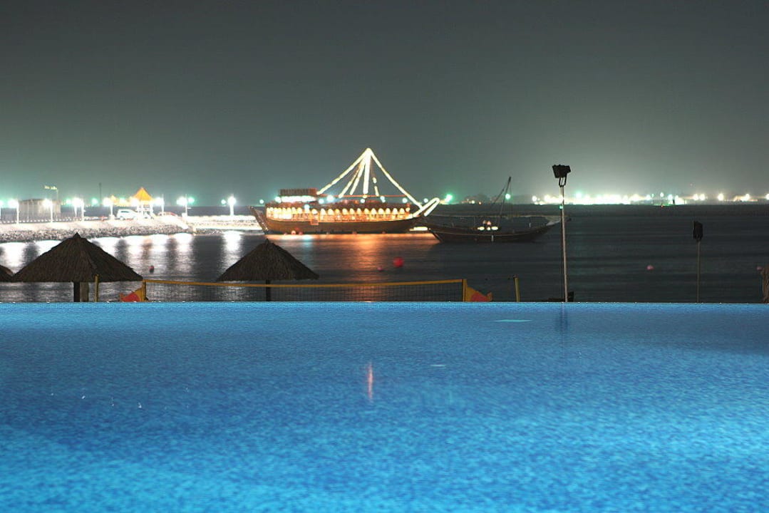 Restaurantschiff "The Dhow" Le Meridien Mina Seyahi Beach Resort & Waterpark