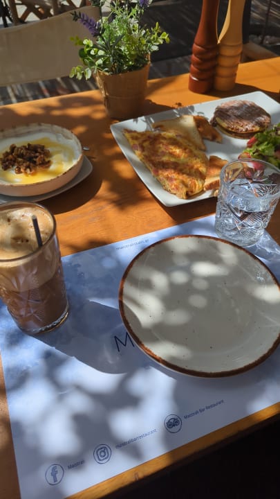 Gastro Maistrali Sea View Apartments