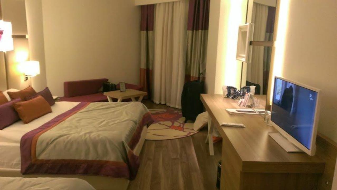 Ca 30  Hotel Botanik Platinum